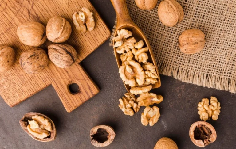 El colesterol podría mejorar con esta cantidad diaria de nueces, según los expertos