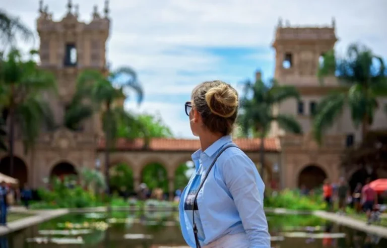 El lugar de Andalucía donde caminas sobre una pasarela y bajo tus pies hay historia romana