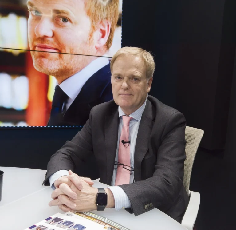 Noel de Dorremochea, candidato al Colegio de Procuradores: «Somos una herramienta imprescindible»