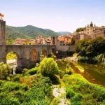 Por qué Olot es una de las escapadas más sorprendentes de Cataluña