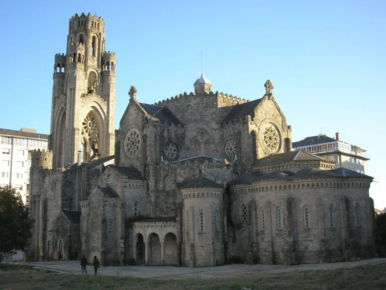 Semana Santa 2026: análisis de los destinos alternativos más buscados y las escapadas que marcan tendencia en España