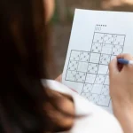 ¿Los crucigramas mantienen el cerebro joven? Esto dicen realmente los expertos