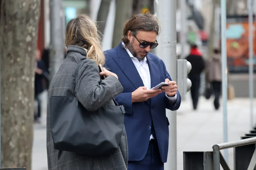 francisco borbon acompanado Moncloa