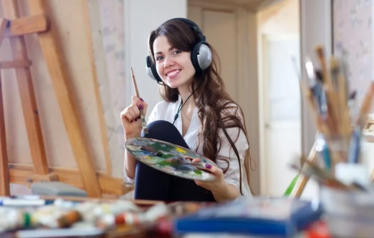 La ciencia lo confirma: tener un hobby puede ayudarte a vivir más y mejor