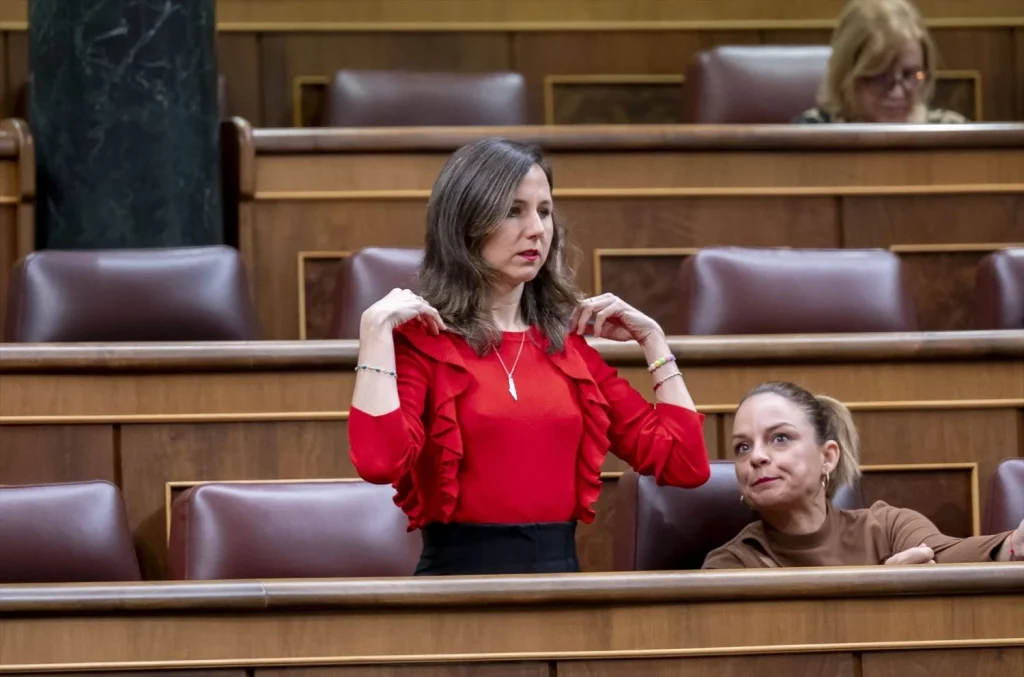 secretaria general podemos ione belarra sesion plenaria congreso diputados Moncloa