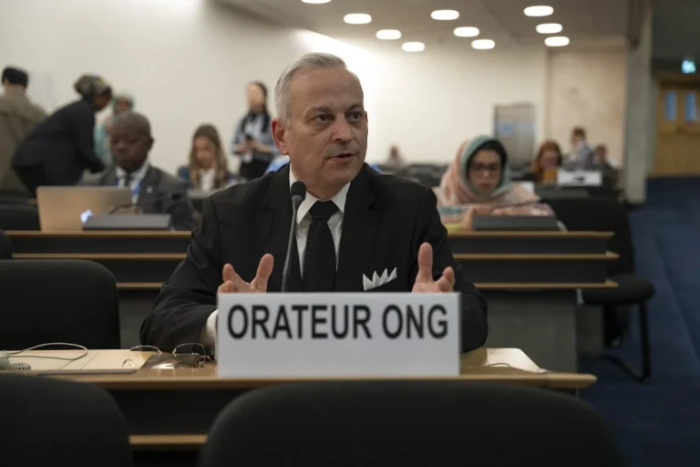 Hazte Oír denuncia en la ONU los planes de Sánchez: «impulsar la regularización masiva y quedarse en el poder a toda costa»