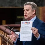 Feijóo cambia el paso y muestra su cara más radical ante el «pacifista de pacotilla»