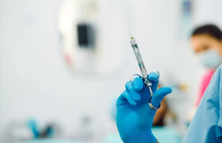 ¿Desde cuándo se usa la anestesia? Su origen y los tipos actuales