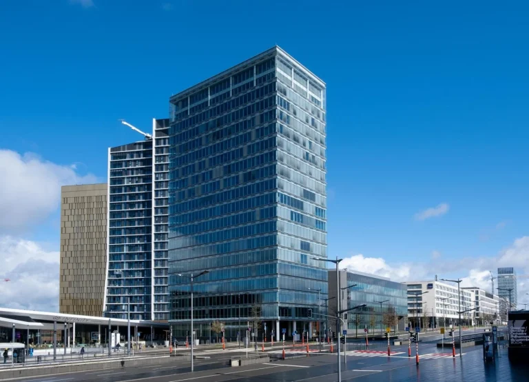 La Fiscalía Europea detiene a 18 personas en España por defraudar 32,8 millones con bebidas alcohólicas