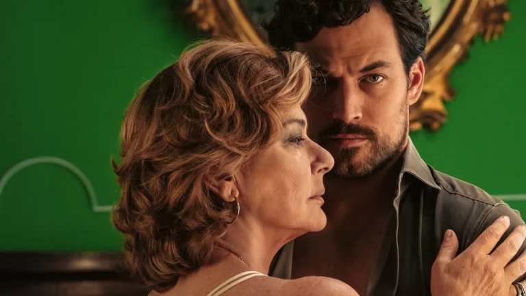 Netflix suma a su catálogo la serie más atrevida del año: «Deseo prohibido, mentiras y traición en sólo 6 capítulos»