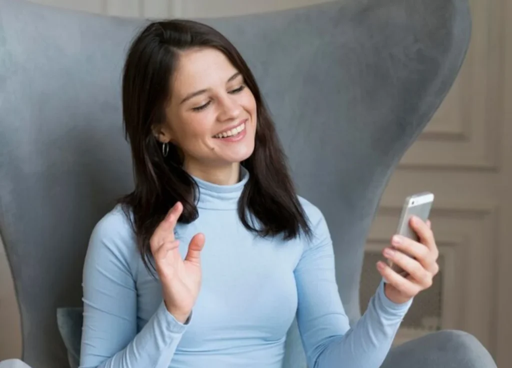 Hablar con un chatbot puede afectar tu salud mental y cada vez preocupa más 8 Moncloa Chatbots diseñados para agradar, no para cuestionar