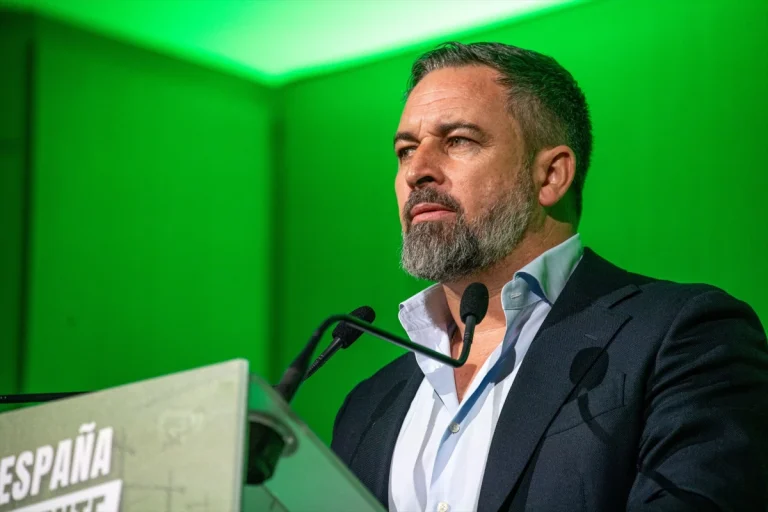 Vox exige incluir la ‘prioridad nacional’ en los presupuestos de 2026 y amenaza con bloquear las cuentas del PP en el Consell