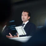 Por qué los Escribano venden: falta de liquidez, presión de JP Morgan y riesgo financiero extremo