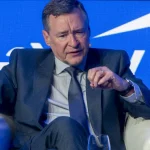 «Es insuficiente»: La cifra del sueldo en Indra que ha provocado el primer desplante de Ángel Simón al Gobierno