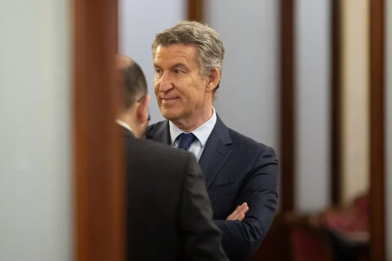 Feijóo acusa al sanchismo de disparar corrupción y agravar la crisis nacional de vivienda