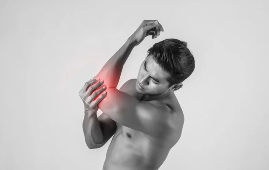 ¿Vas a jugar tenis? Estas 3 precauciones pueden evitarte lesiones, según médicos 5 Moncloa Las articulaciones, el punto más vulnerable