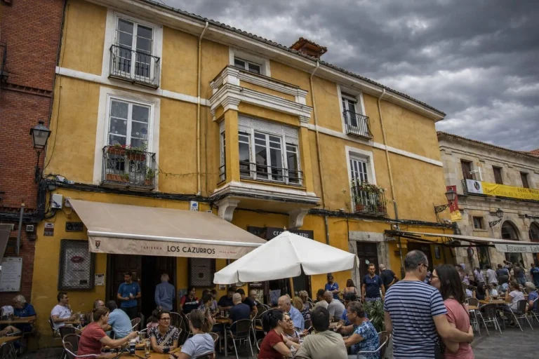 Ni Sevilla ni Granada porque esta es la verdadera ciudad española con 5 bares por cada 1.000 vecinos