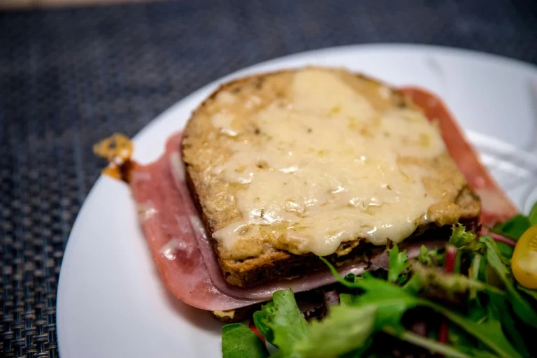 bikini jamón ibérico trufa