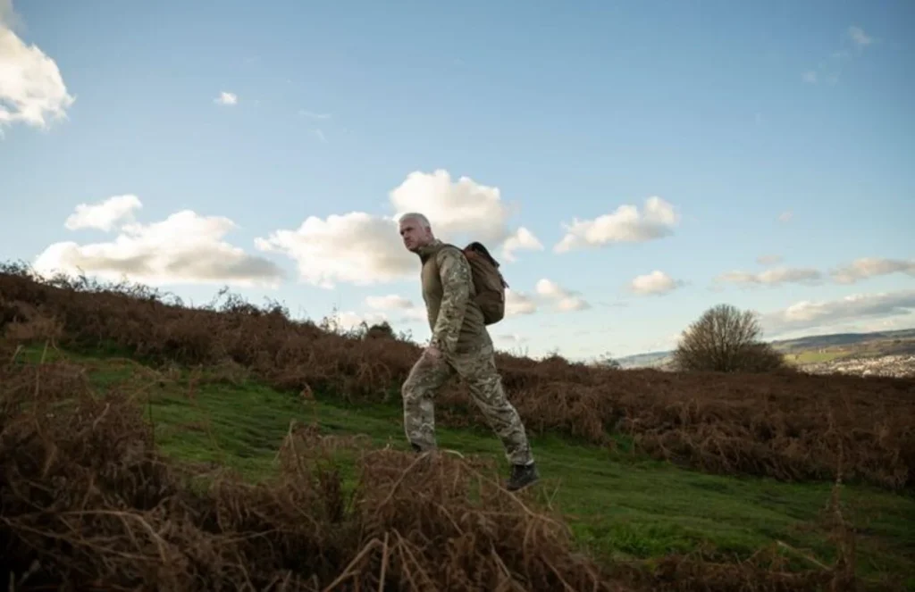 Qué es el rucking y por qué todos hablan de este ejercicio tan efectivo 2 Moncloa De entrenamiento militar a tendencia global