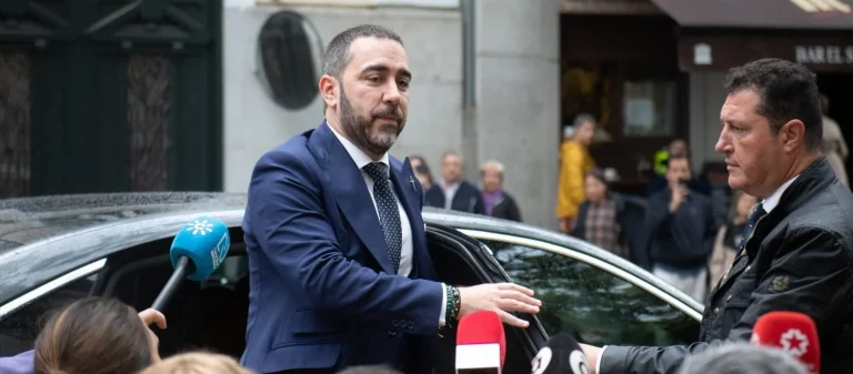 Denuncia del PSOE contra Aldama porque «ratificó y amplió» sus declaraciones en el juicio