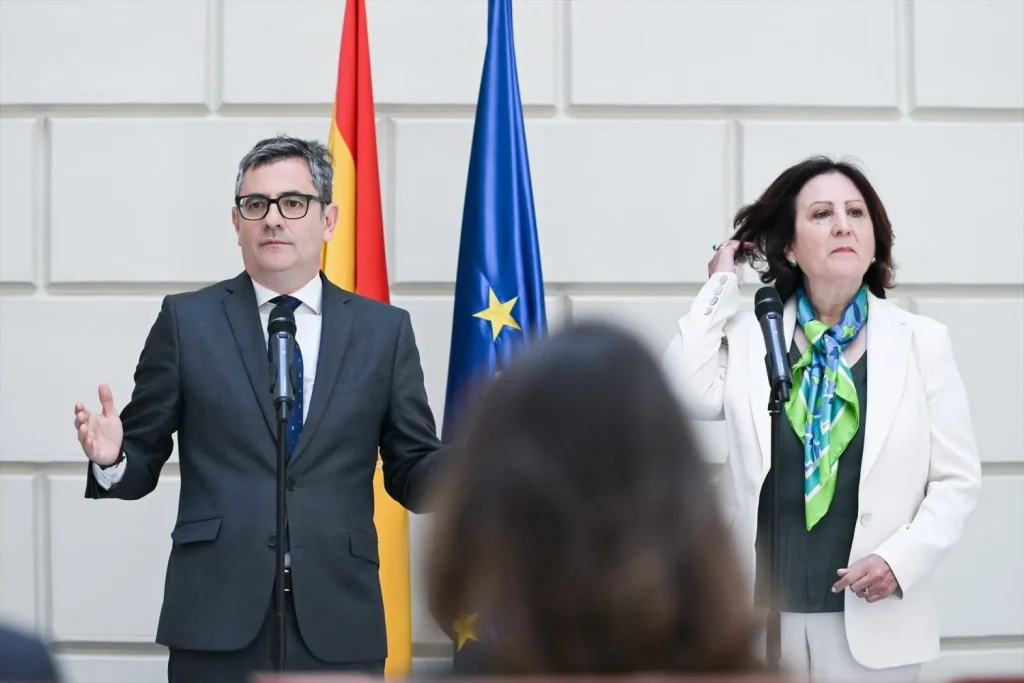 EuropaPress 7476662 ministro presidencia justicia relaciones cortes felix bolanos fiscal Moncloa