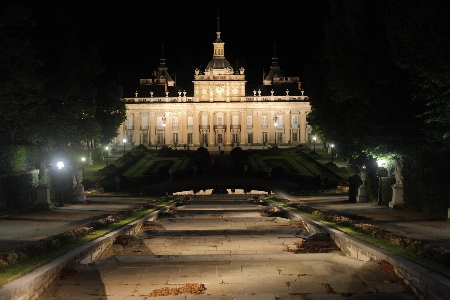 ¿Buscando un cuento de primavera? Este pueblo a un paso de Madrid es ideal para un fin de semana entre fuentes monumentales ¿Buscando un cuento de primavera? Este pueblo a un paso de Madrid es ideal para un fin de semana entre fuentes monumentales