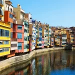El rincón medieval del País Vasco que enamora con sus fachadas de colores y su aire marinero