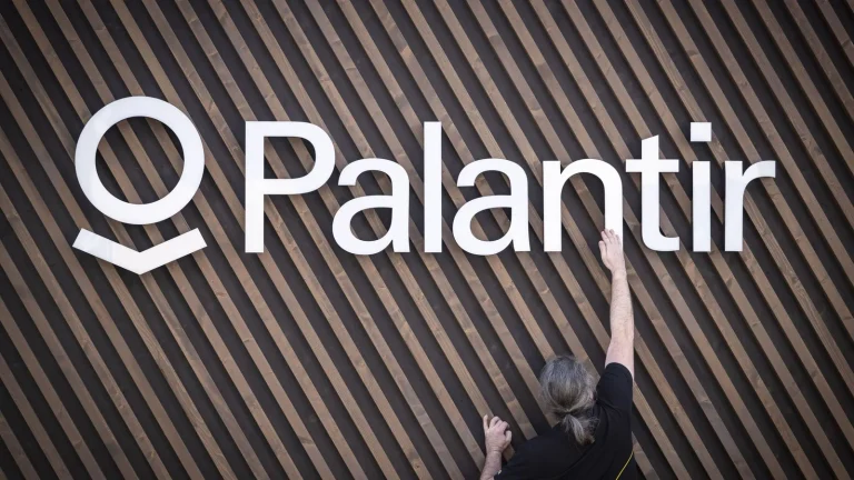 Por qué España rechaza a Palantir aunque sea referencia militar para toda la OTAN