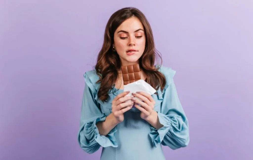 ¿Se puede comer chocolate y adelgazar? Una experta tiene la respuesta clara 6 Moncloa Comer chocolate no significa comer mal