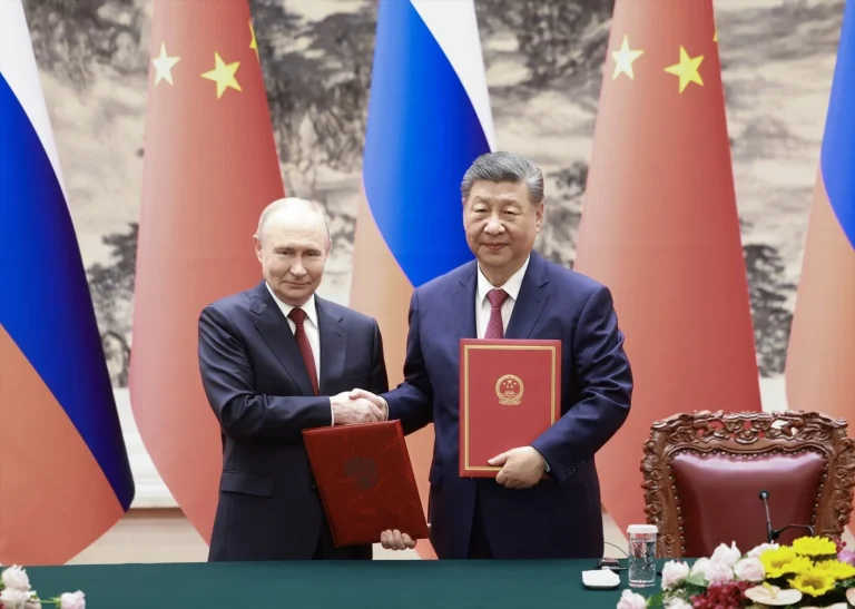 Putin y Xi firman 40 acuerdos: la alianza Rusia-China acelera el mundo multipolar