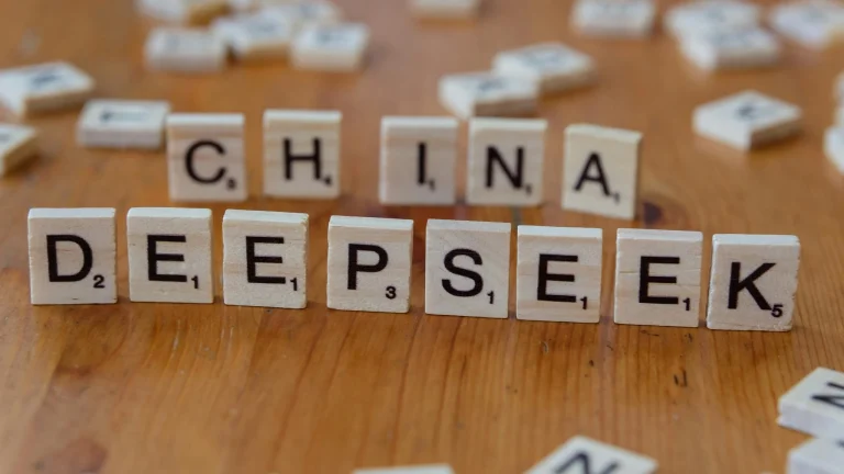 China restringe viajes de expertos en IA y equipara el talento a seguridad nacional
