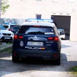 Los policías reclaman desfibriladores en los coches como el del presidente del Constitucional