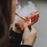Dejar de fumar tiene efectos inmediatos y estos son los más sorprendentes