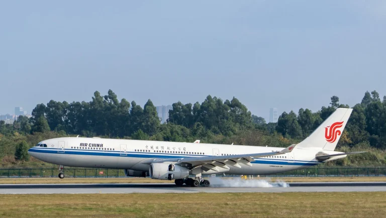 Italia y Suecia optan por material militar europeo: compran Airbus A330 MRTT y fragatas FDI