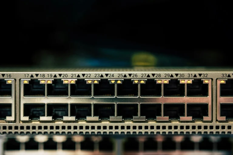 Cisco alerta: UAT-8616 explota zero-day crítico en SD-WAN con CVSS 10