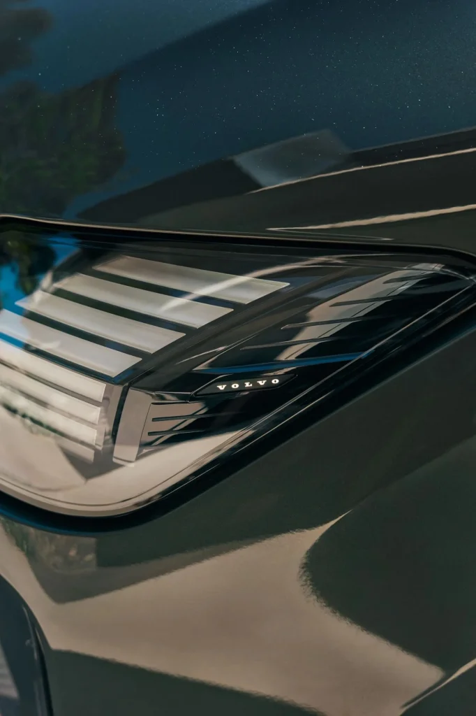 Volvo EX60: cuando la electricidad se convierte en el idioma del futuro 6 Moncloa 17 Moncloa