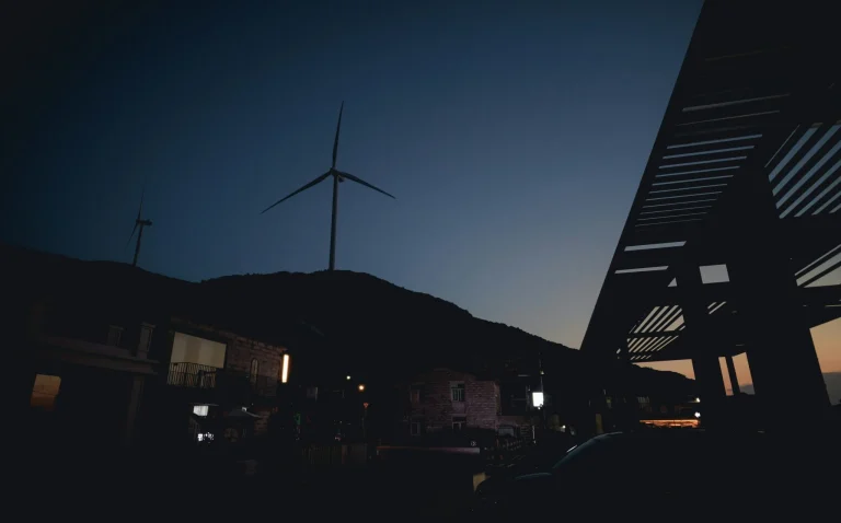 655 millones de personas siguen sin electricidad: la ONU alerta sobre el rezago en el acceso universal a la energía
