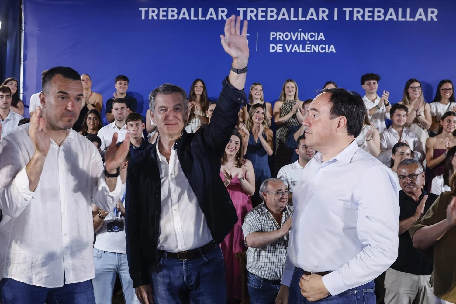 El presidente del Partido Popular, Alberto Núñez Feijóo, durante la reunión de la Junta Directiva del PP de la provincia de Valencia (2)