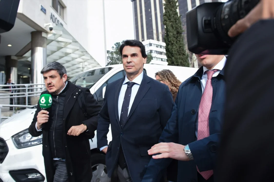 La pareja de la presidenta de la Comunidad de Madrid, Alberto González Amador La pareja de la presidenta de la Comunidad de Madrid Alberto Gonzalez Amador Moncloa