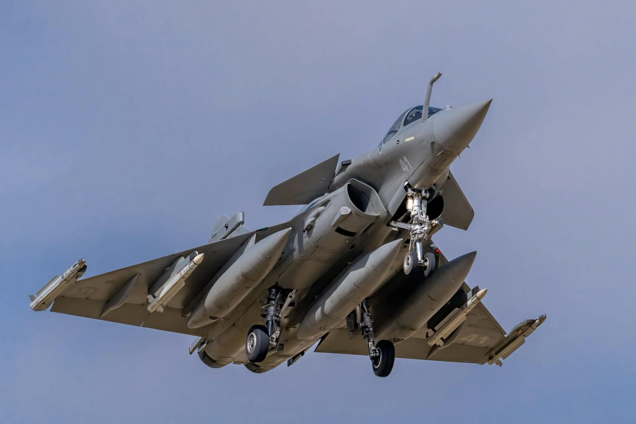 Dron derribado en Letonia por un caza Rafale de la OTAN 1 Moncloa Rafale francés