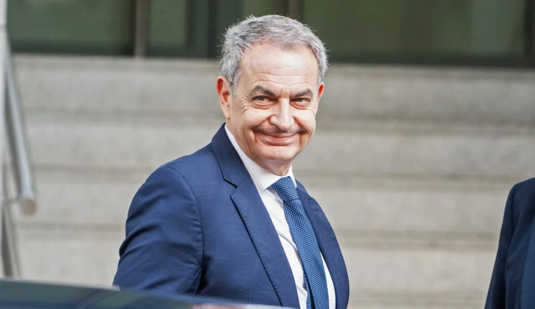 expresidente_gobierno_jose_luis_rodriguez_zapatero_llegada_audiencia El ex presidente Rodríguez Zapatero en su llegada a la Audiencia Nacional. AGENCIAS