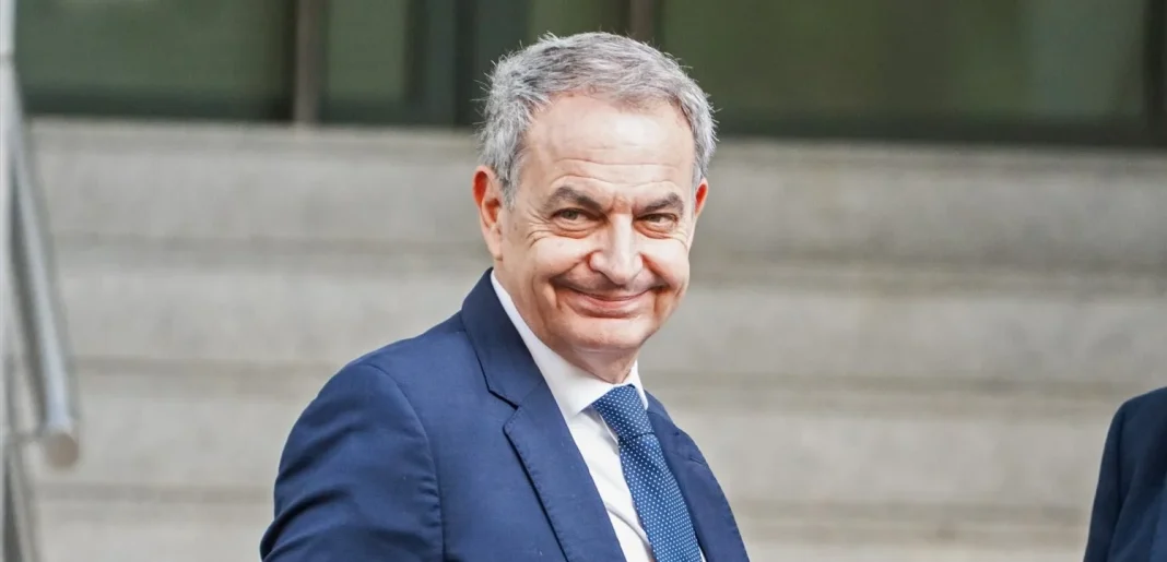 expresidente_gobierno_jose_luis_rodriguez_zapatero_llegada_audiencia El ex presidente Rodríguez Zapatero en su llegada a la Audiencia Nacional. AGENCIAS