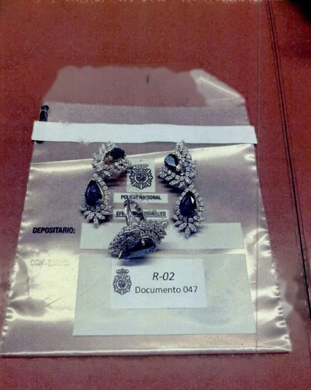 Zapatero alegará que las joyas son regalos como presidente del Gobierno durante un viaje a un país árabe 3 Moncloa joyas 4 Moncloa