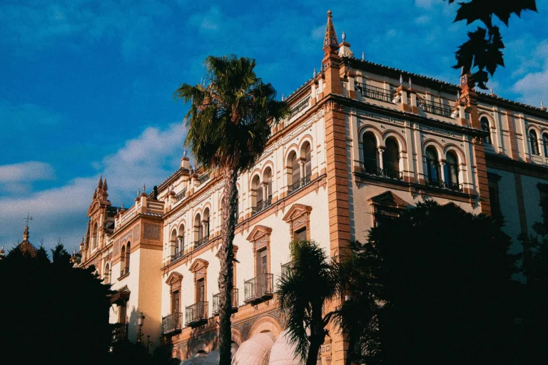 El SAS oficializa el cambio del mapa sanitario de Sevilla: 60.000 vecinos de Utrera pasan al Virgen del Rocío