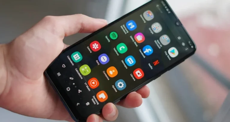 Google baja las comisiones de Play Store entre 10% y 25% y permite pagos externos en todo el mundo