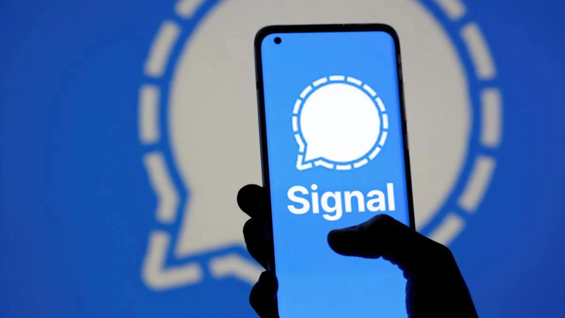 Si utilizas la aplicación Signal debes actualizarla hoy mismo para parchear un troyano espía Si utilizas la aplicación Signal debes actualizarla hoy mismo para parchear un troyano espía