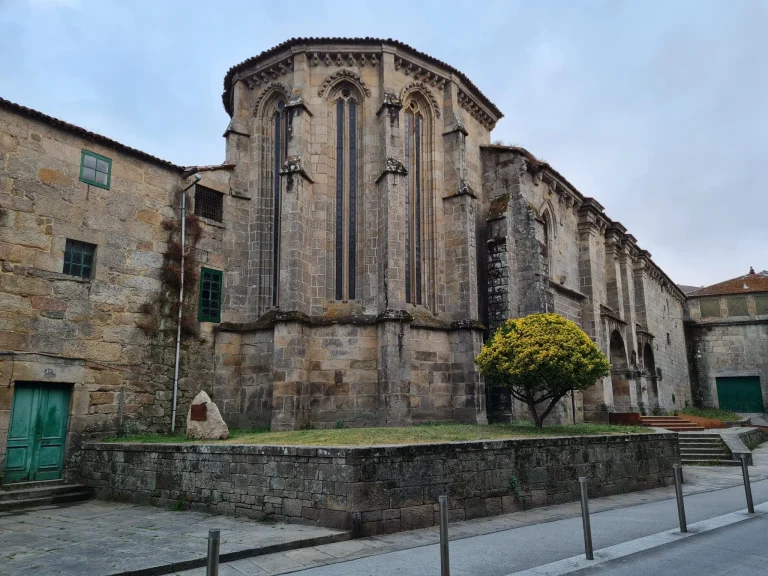 Rueda lanza la app oficial del Camino del Litoral de Galicia: 1.373 km y 52 etapas por la costa