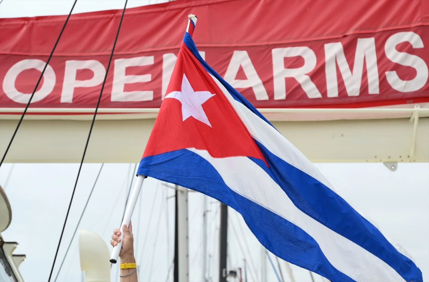 Embarcación de Open Arms con ayuda humanitaria que partirá rumbo a Cuba Embarcación de Open Arms con ayuda humanitaria que partirá rumbo a Cuba (Foto: Europa Press)