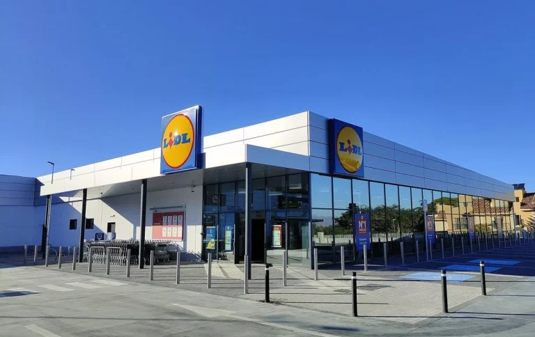 La enorme freidora de aire XL de Lidl vuelve a bajar de precio: 5,5 litros por 47,99€ y agotamiento garantizado