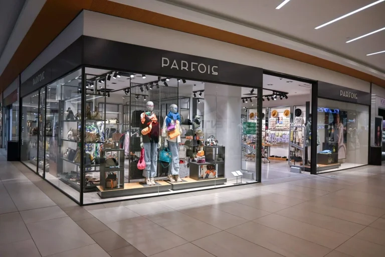 El bolso de rafia que parece de lujo por 12,99€: la ganga de Parfois que todas quieren en El Corte Inglés